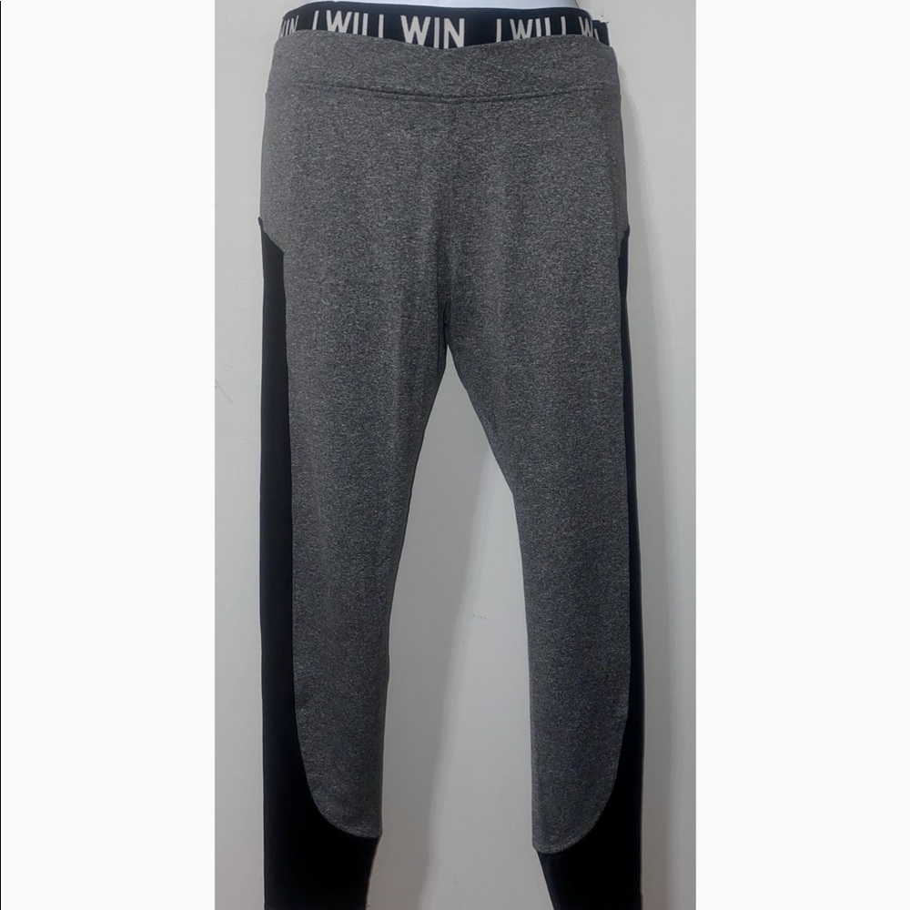 Workout Leggings Size Medium